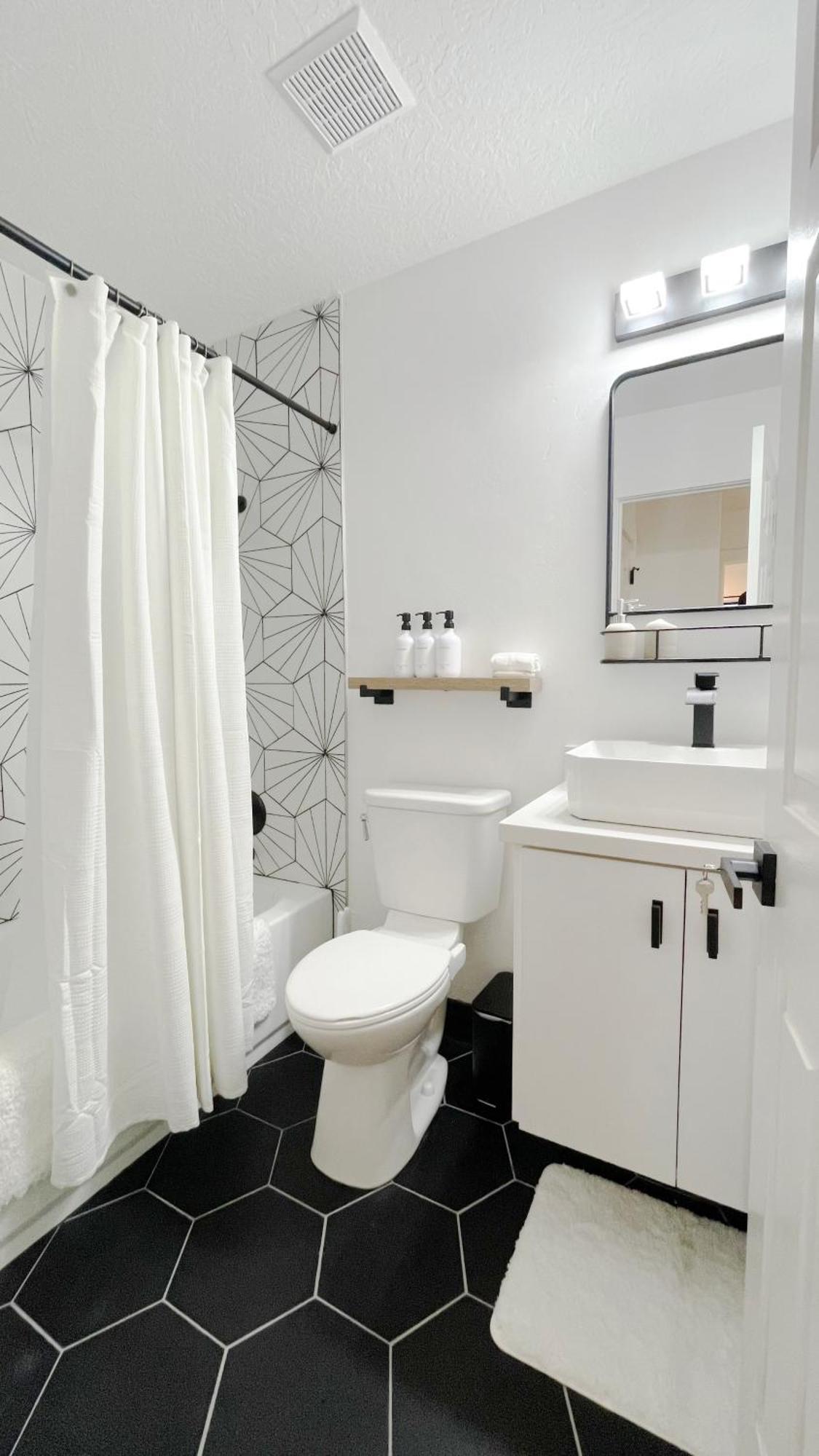 Private Room With Shared Spaces In Fully Equipped Lehi Home Zewnętrze zdjęcie